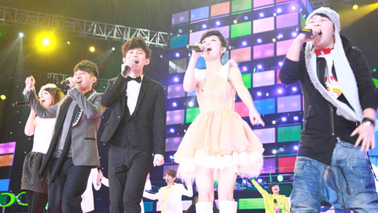 2011湖南衛(wèi)視跨年演唱會(huì) 快樂(lè)家族 給力大串燒